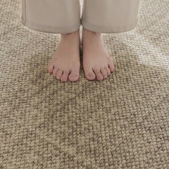 純天然羊毛を使用した手編みのカーペット！長くご愛用できる高品質な一品（Tranquility）